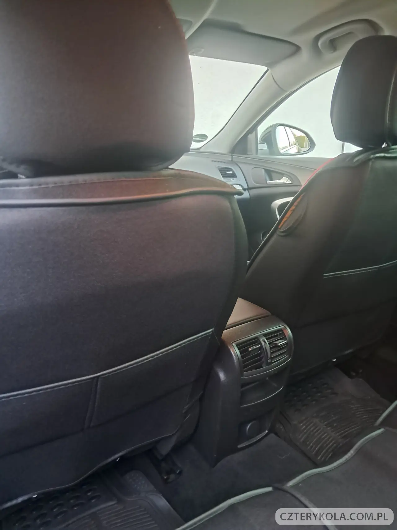 Opel- Insignia- 2011 