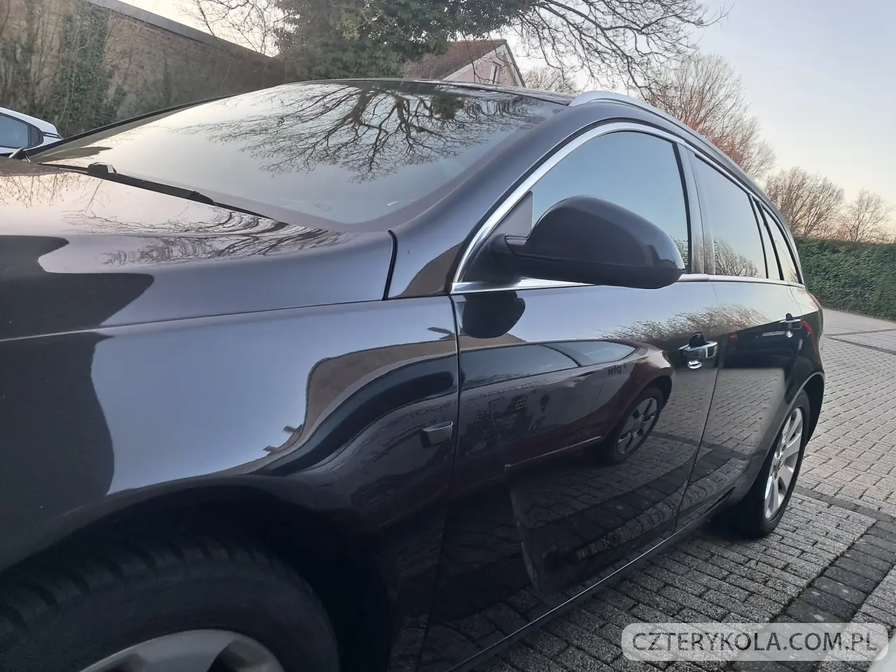Opel- Insignia- 2011 