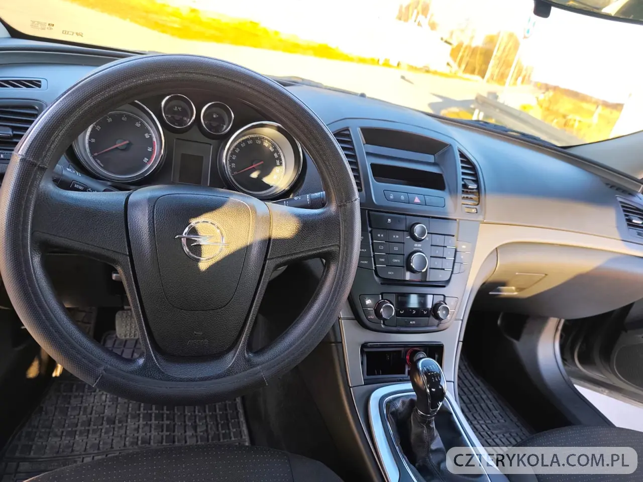 Opel- Insignia- 2009 