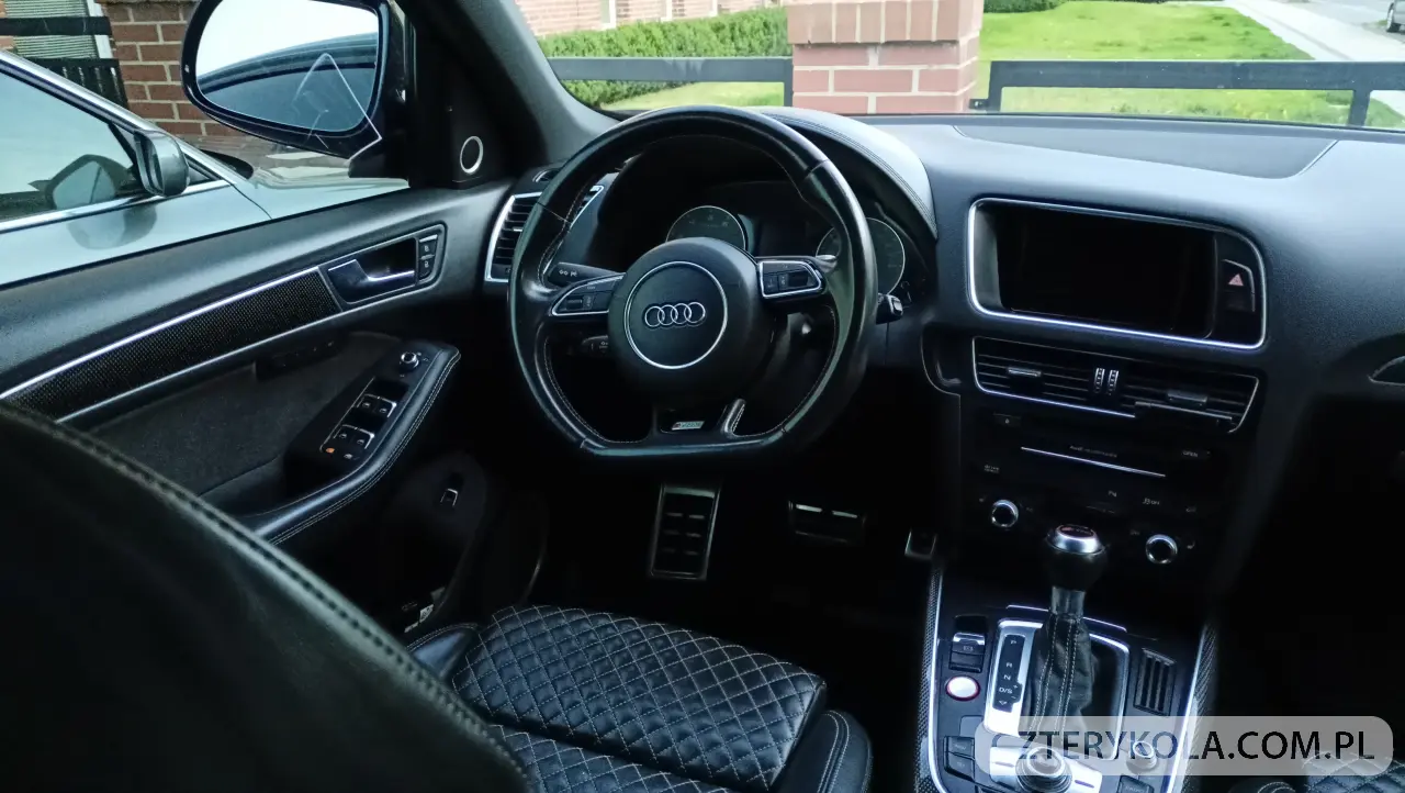 Audi- SQ5- 2016 