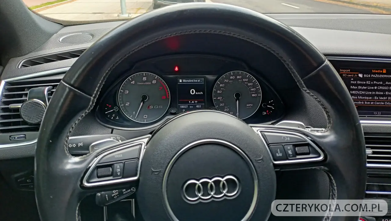Audi- SQ5- 2016 
