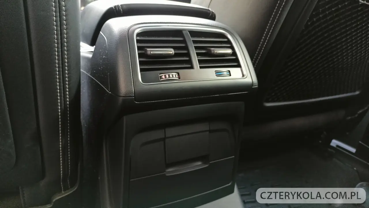 Audi- SQ5- 2016 
