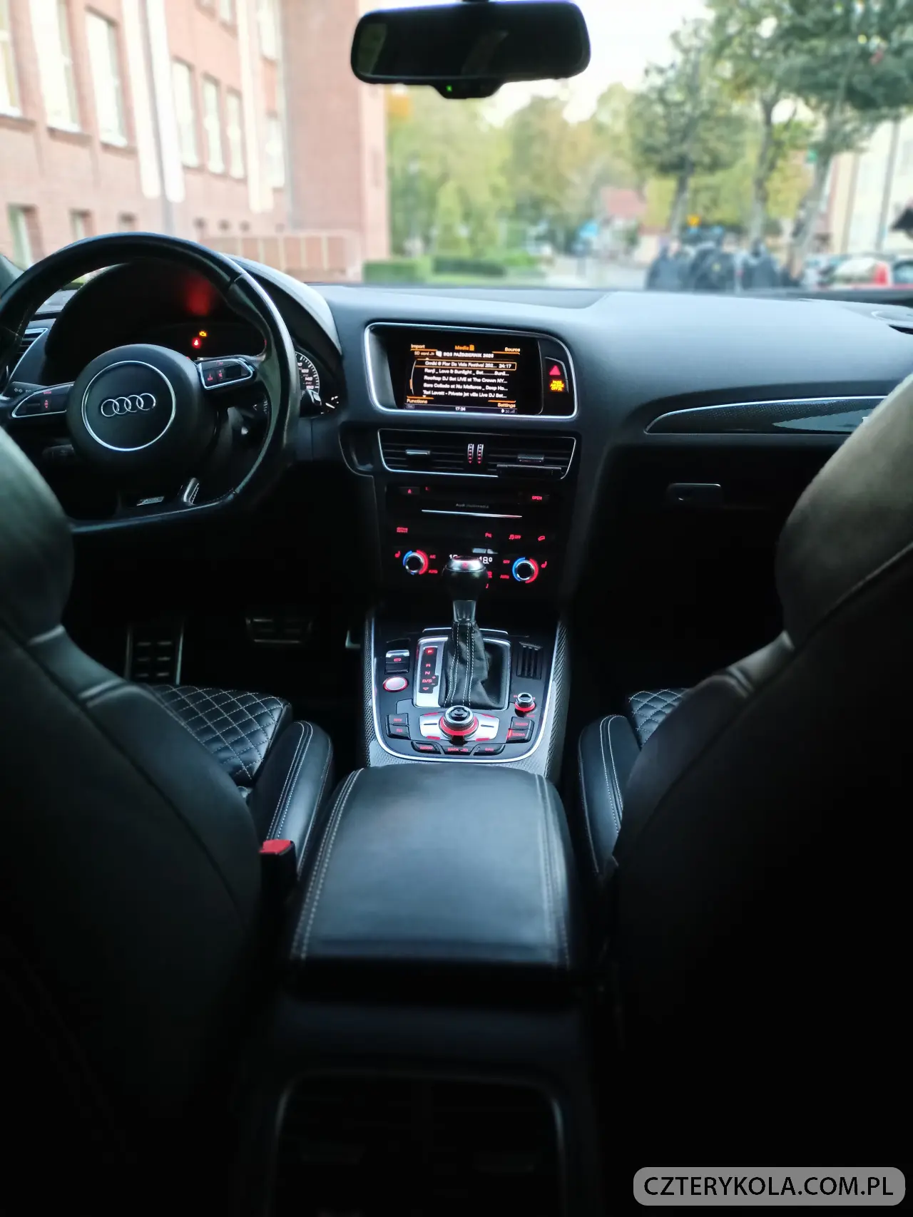 Audi- SQ5- 2016 