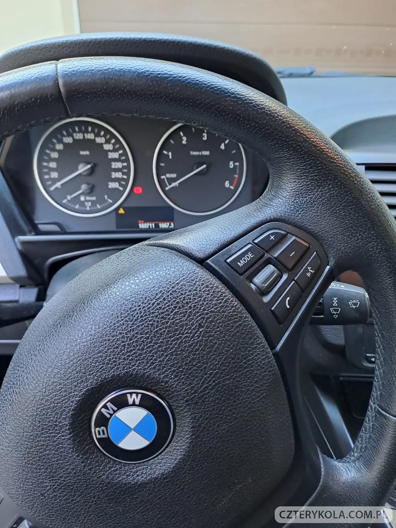 BMW- 1M- 2013 