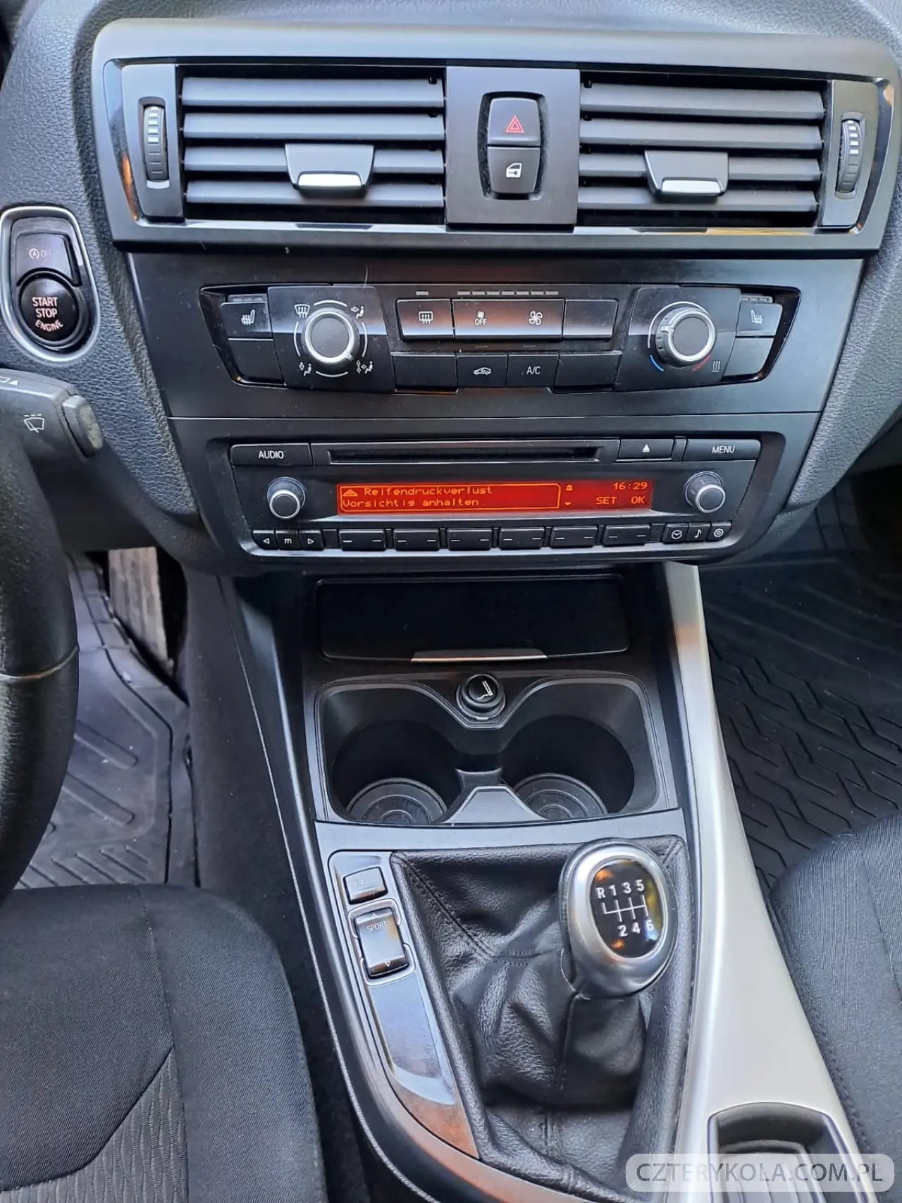 BMW- 1M- 2013 