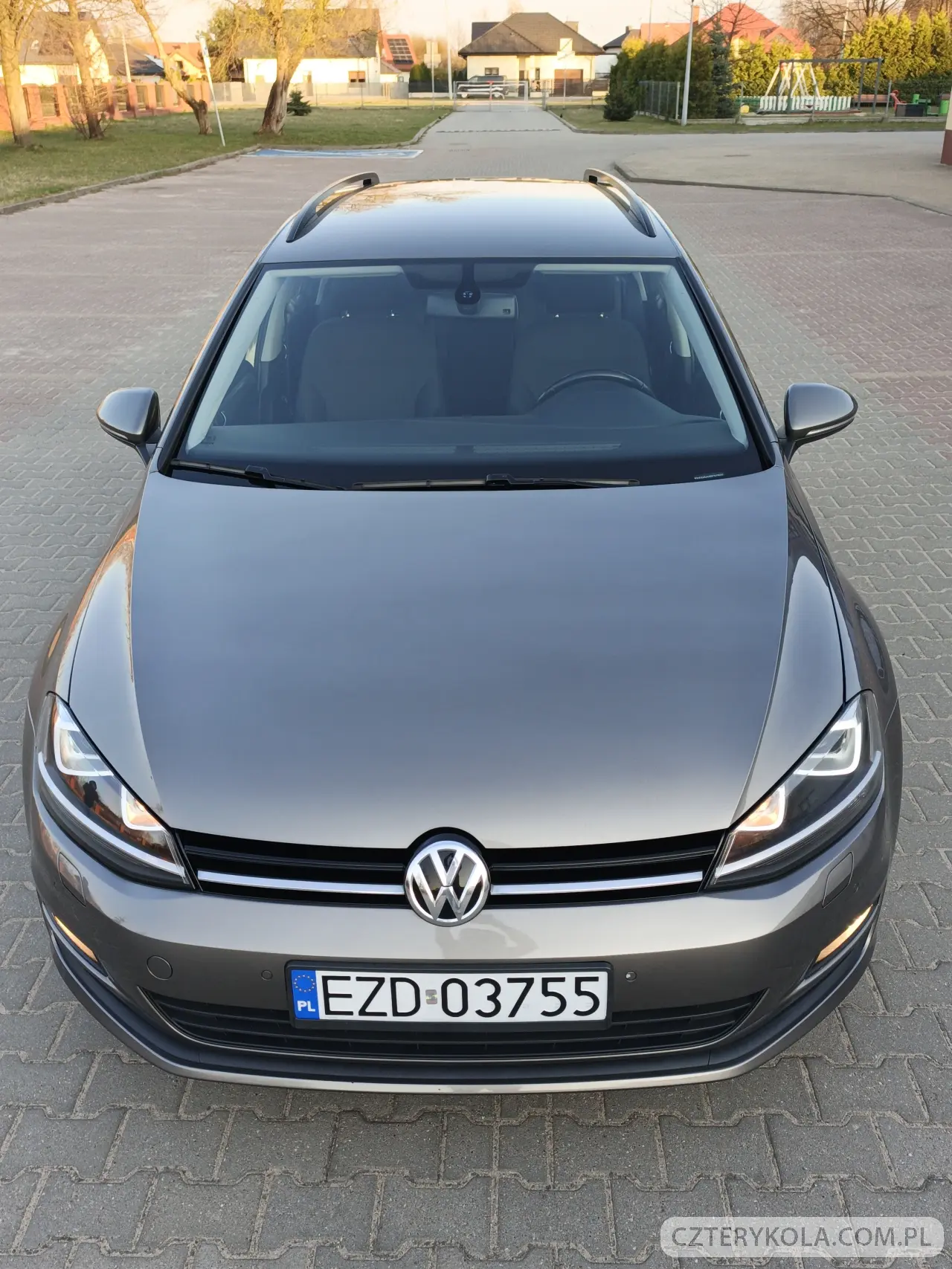Volkswagen- Golf- 2014 