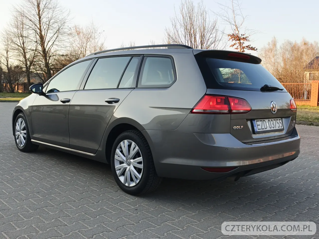 Volkswagen- Golf- 2014 