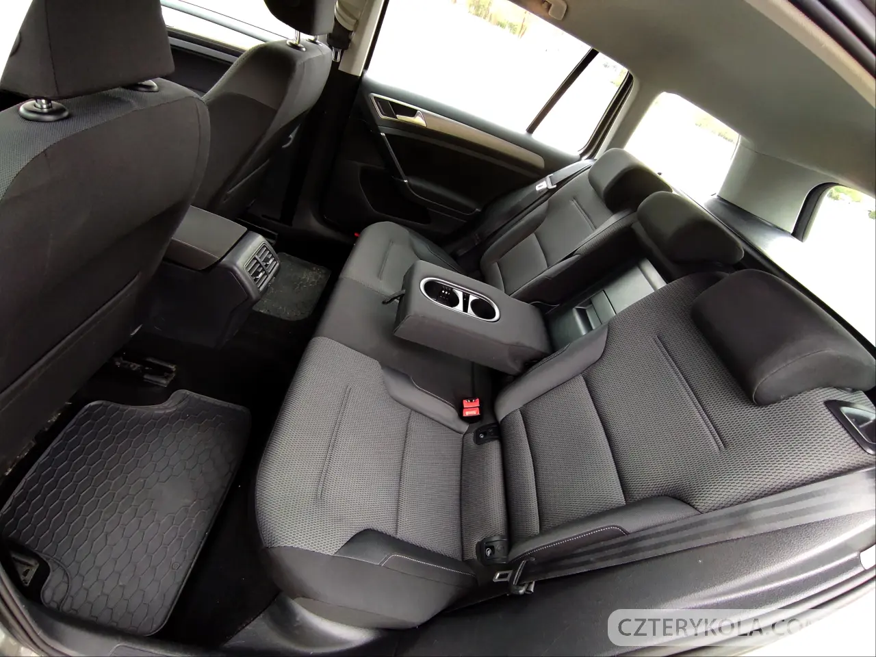 Volkswagen- Golf- 2014 