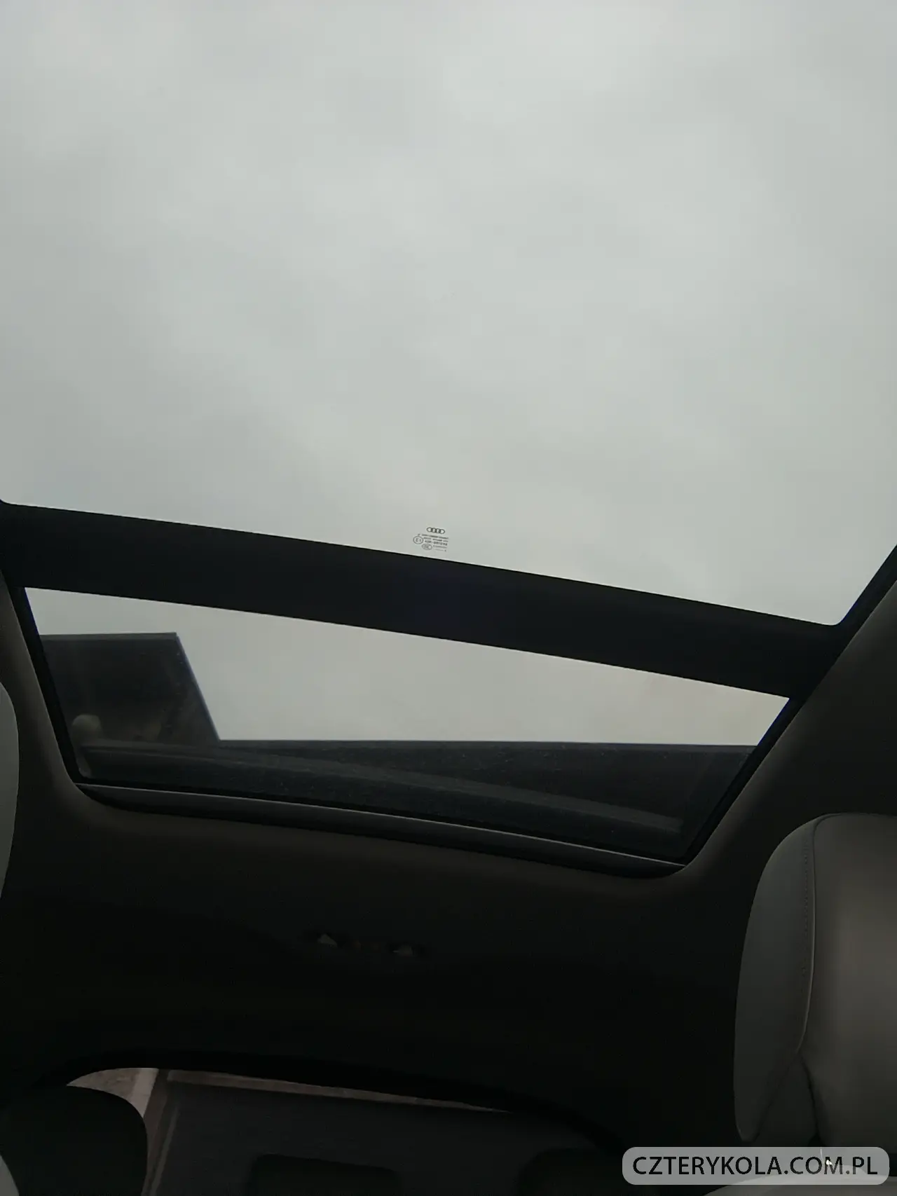 Audi- Q3- 2015 