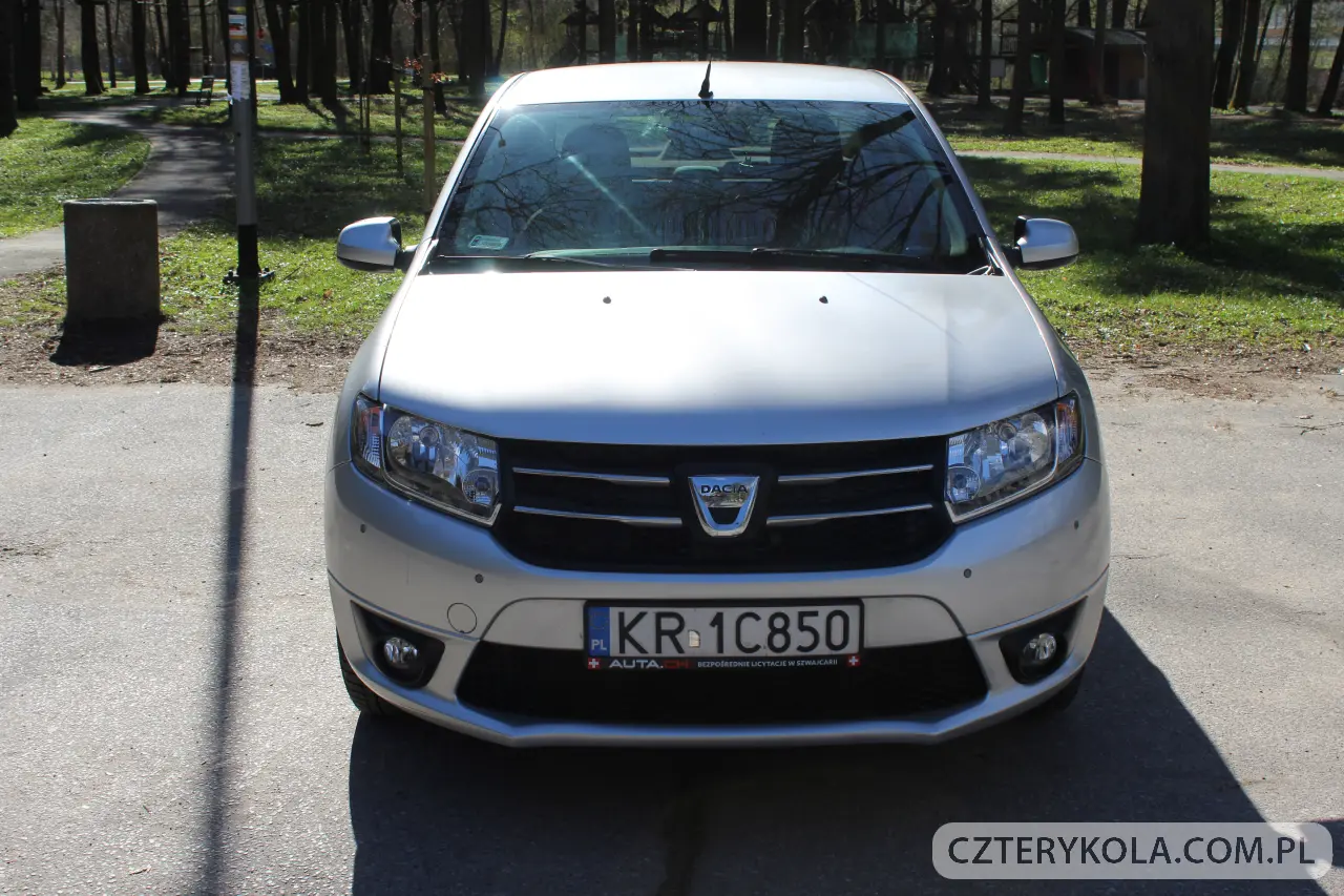 Dacia- Logan- 2014 