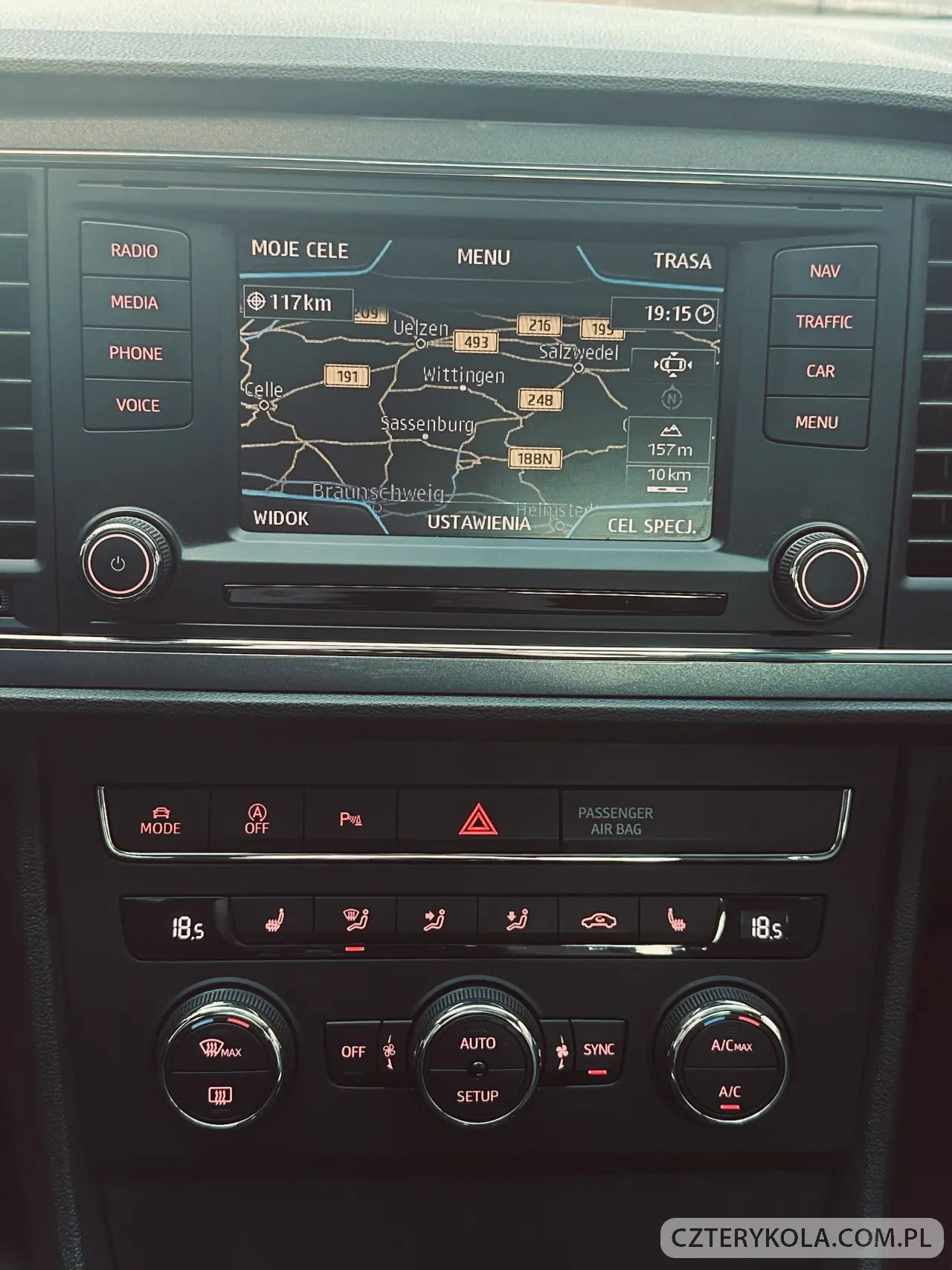 Seat- Leon- 2014 