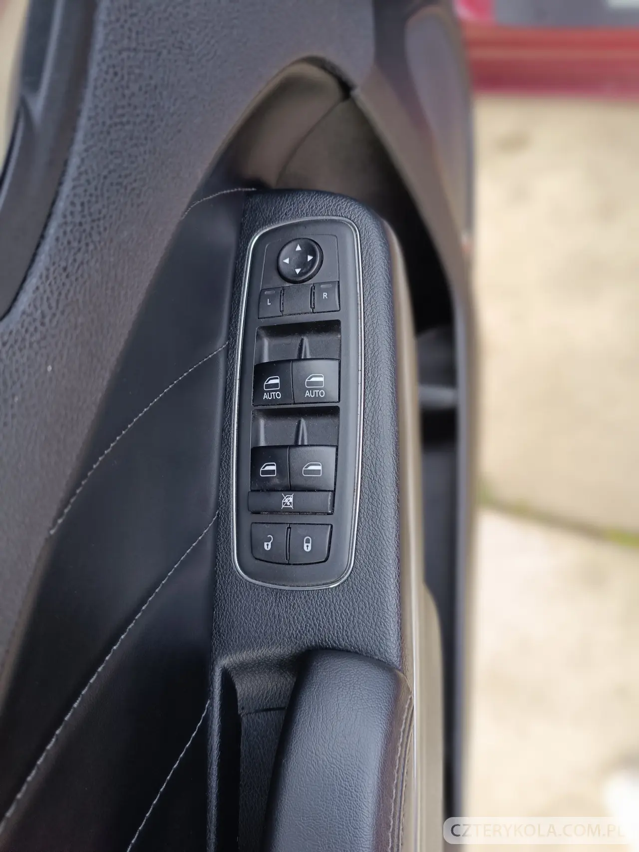 Dodge- Charger- 2018 