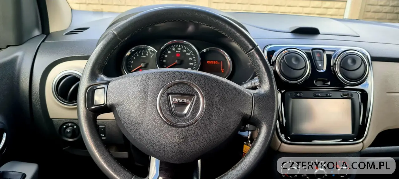 Dacia- Lodgy- 2013 