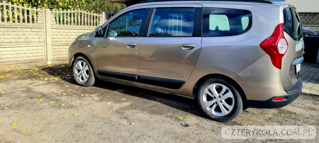 Dacia- Lodgy- 2013 