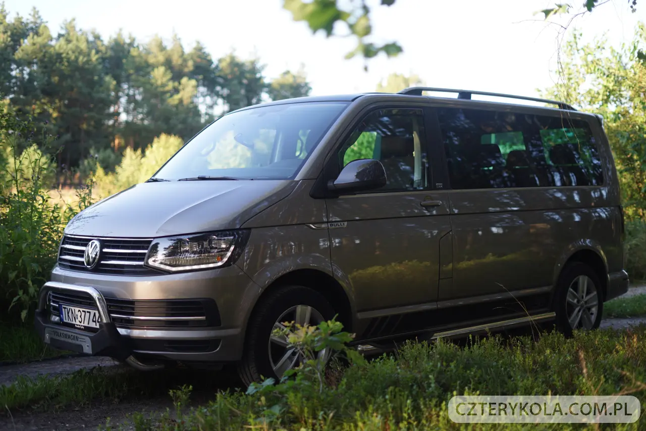 Volkswagen- Transporter- 2016 