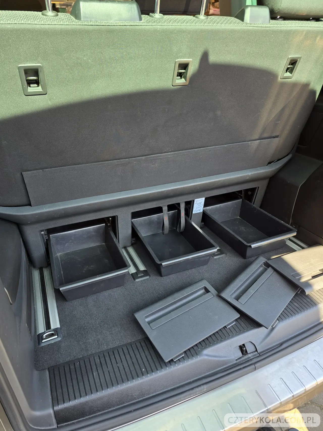 Volkswagen- Transporter- 2016 