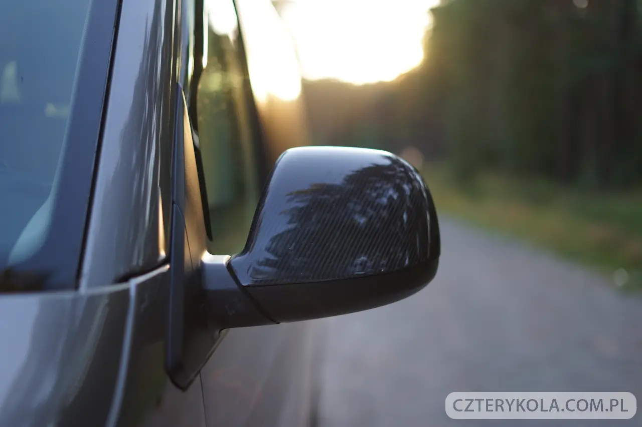 Volkswagen- Transporter- 2016 
