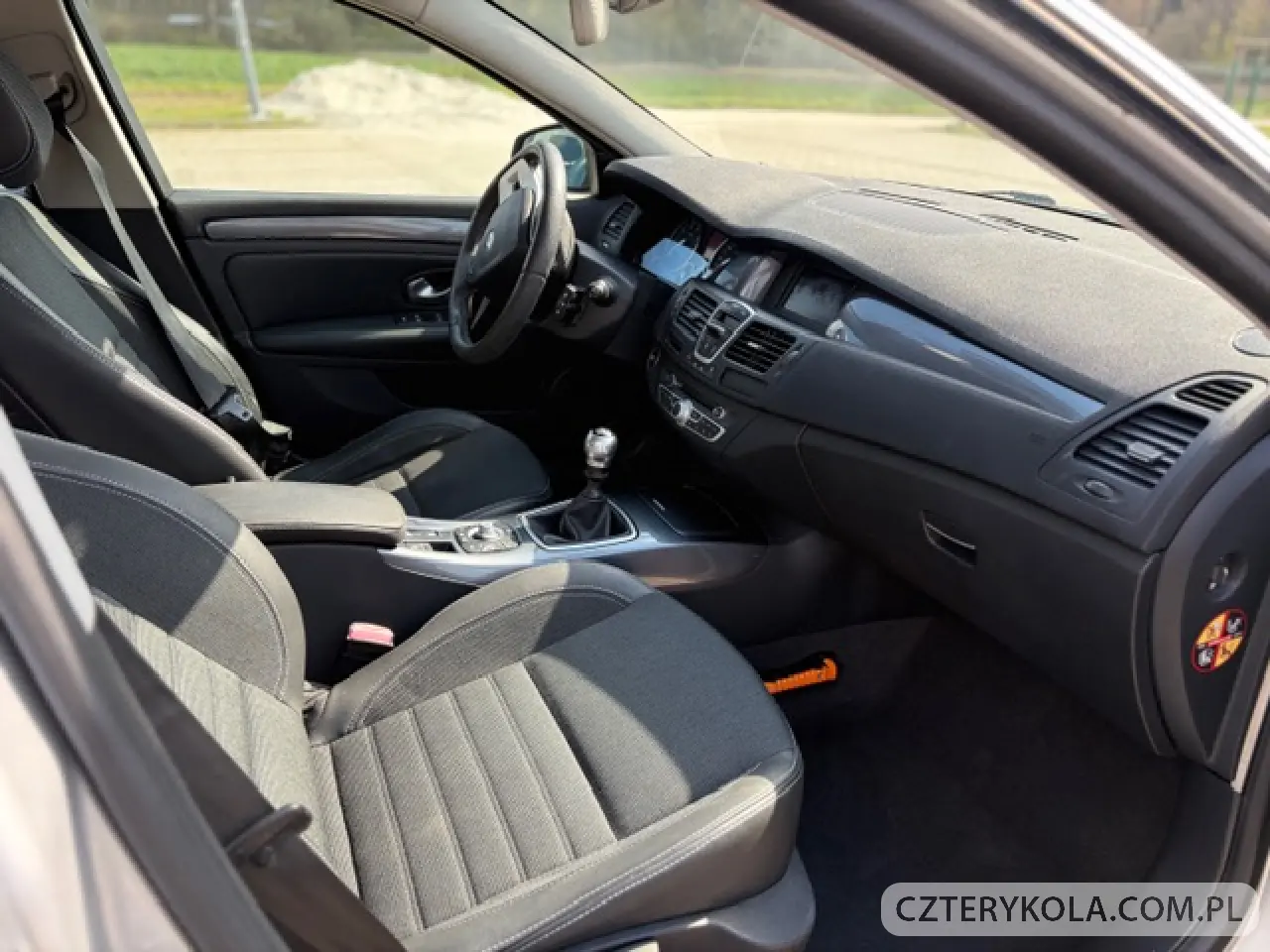 Renault- Laguna- 2010 