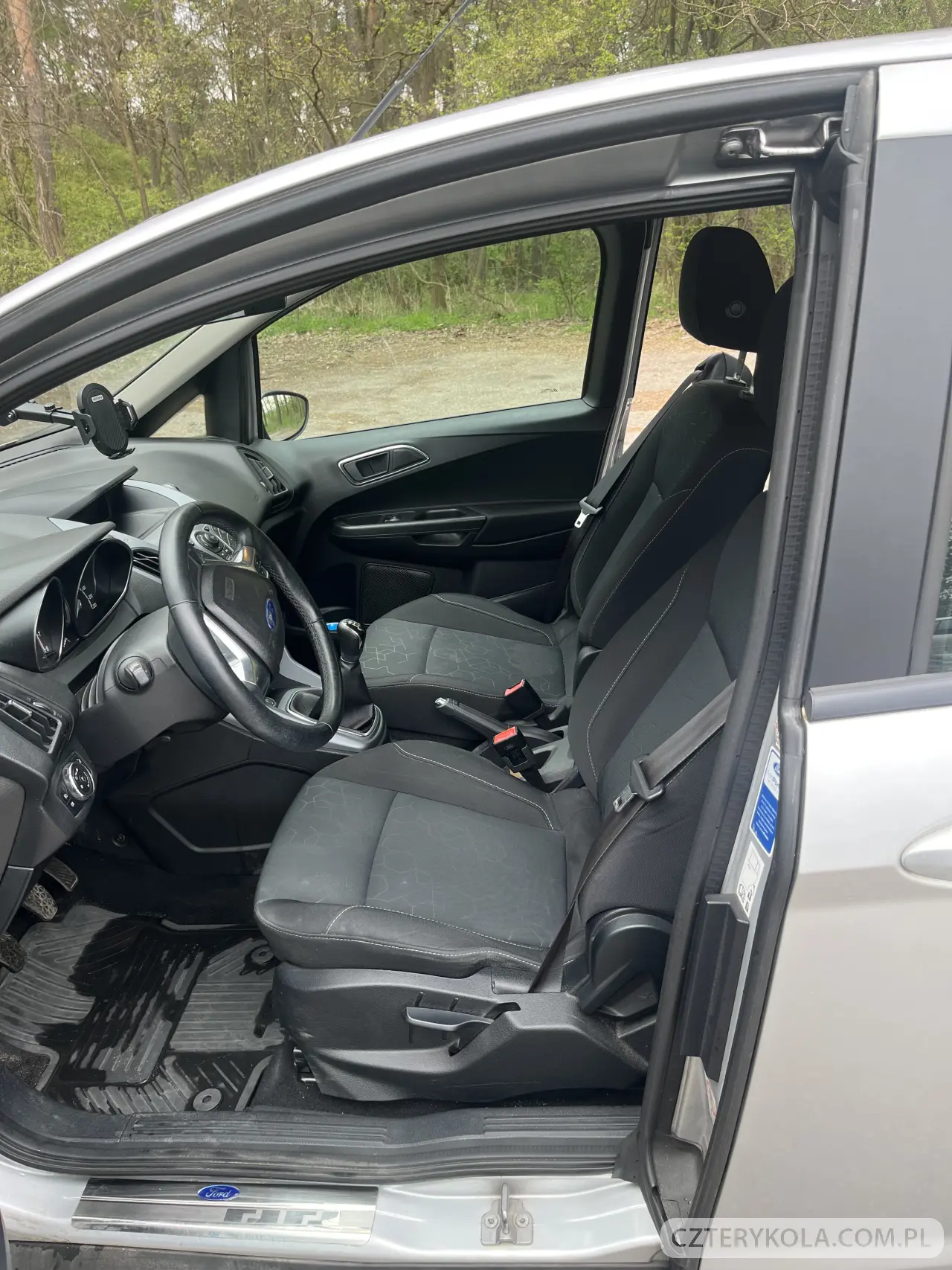 Ford- B-MAX- 2014 