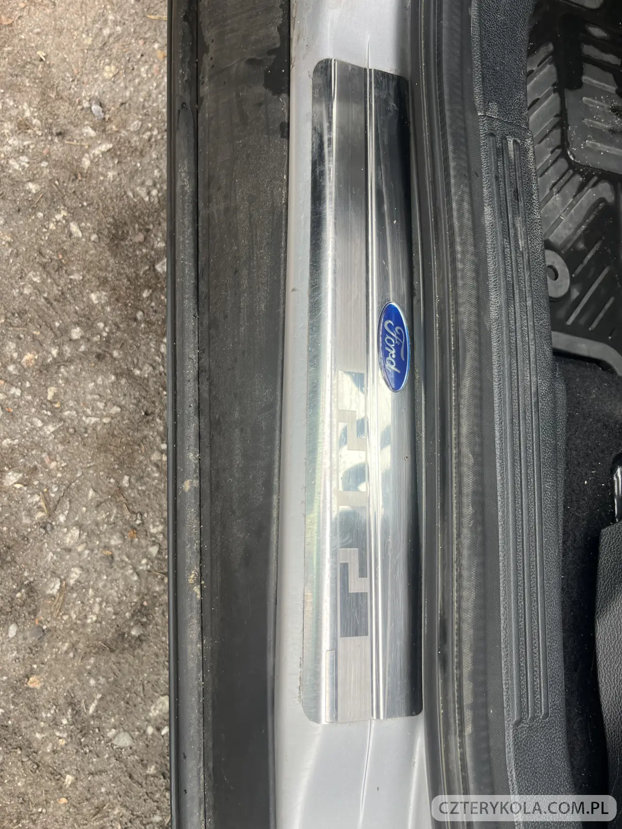 Ford- B-MAX- 2014 