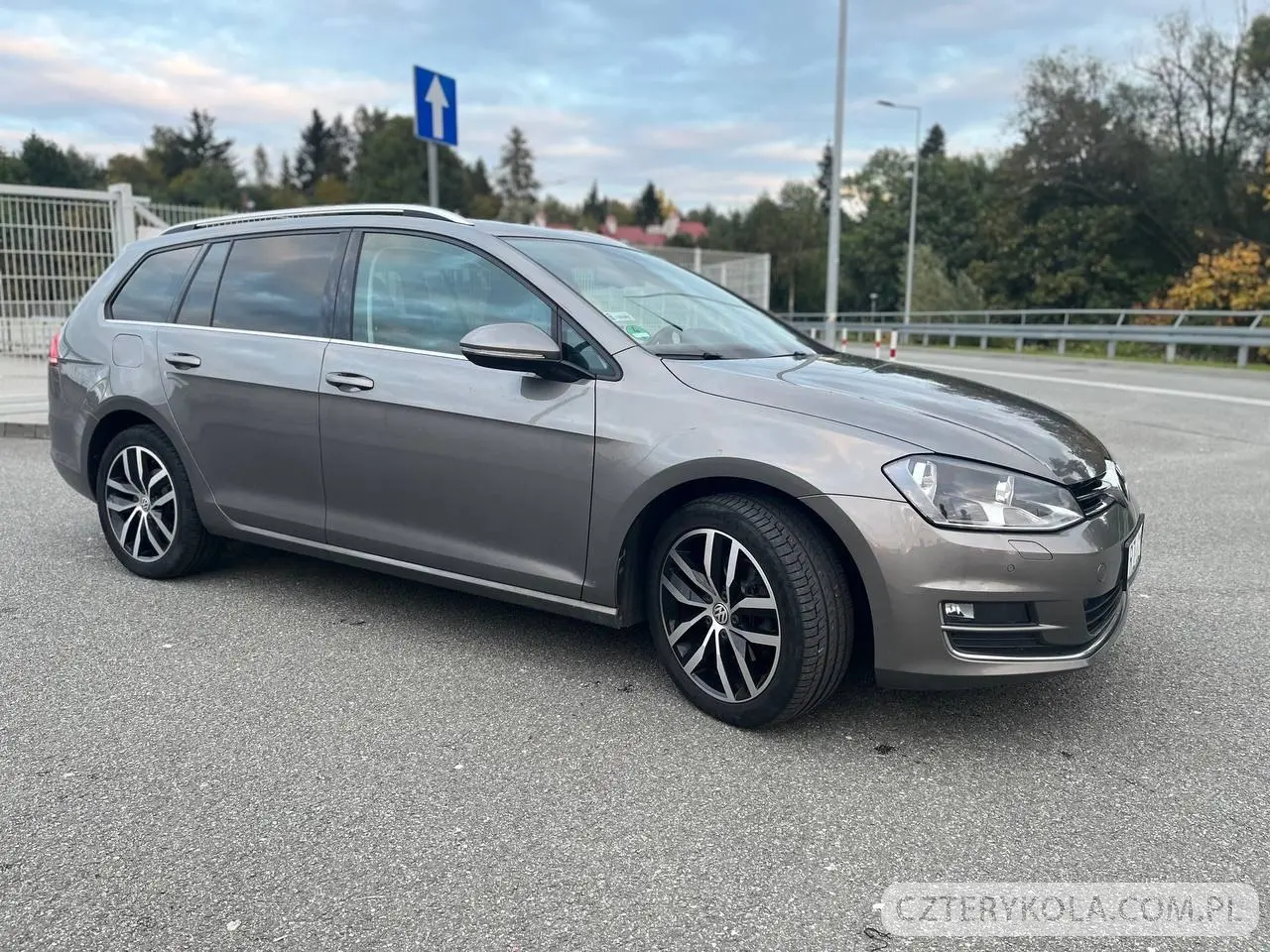 Volkswagen- Golf- 2015 