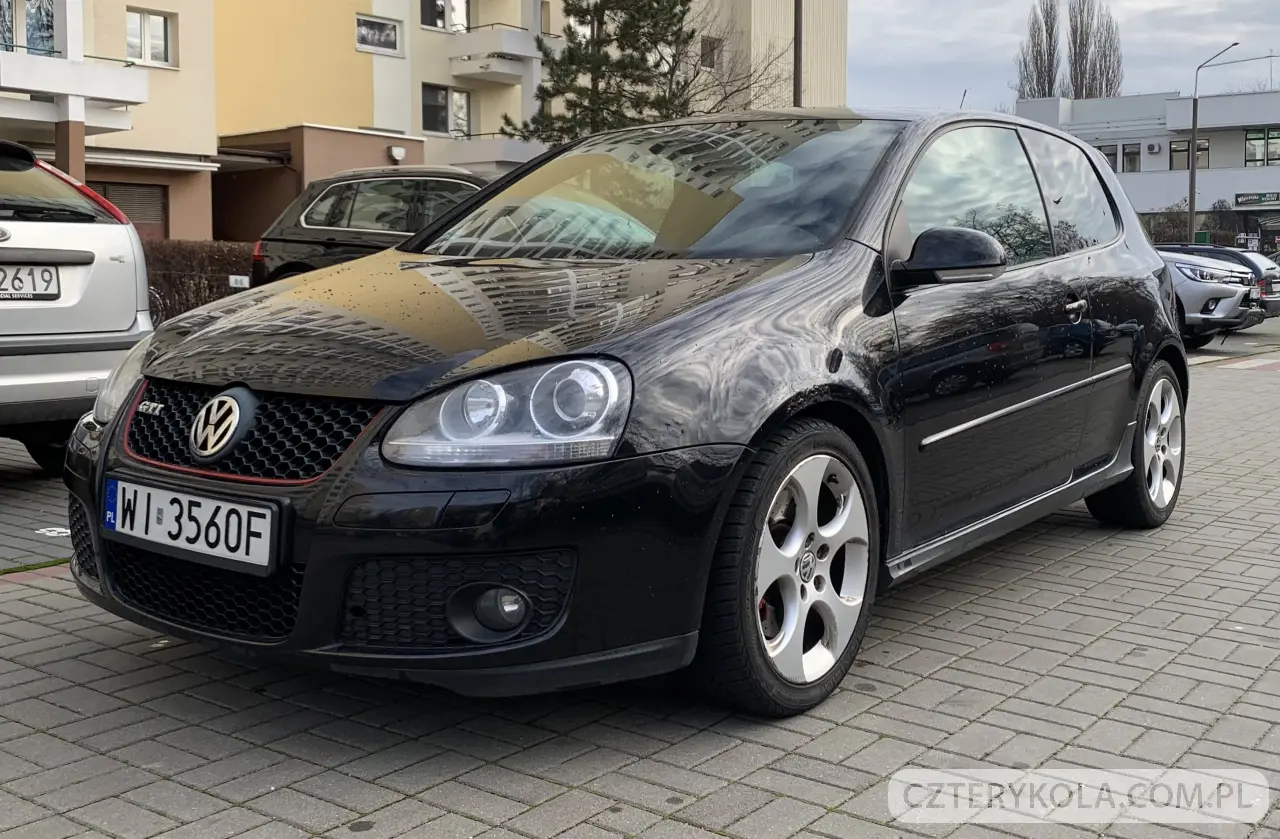 Volkswagen- Golf- 2006 