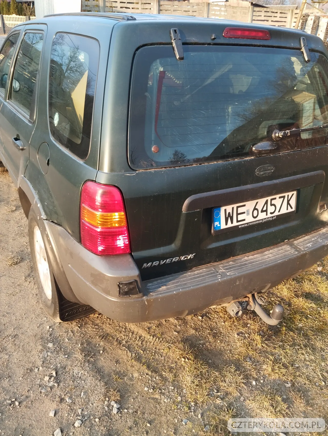 Ford- Maverick- 2001 