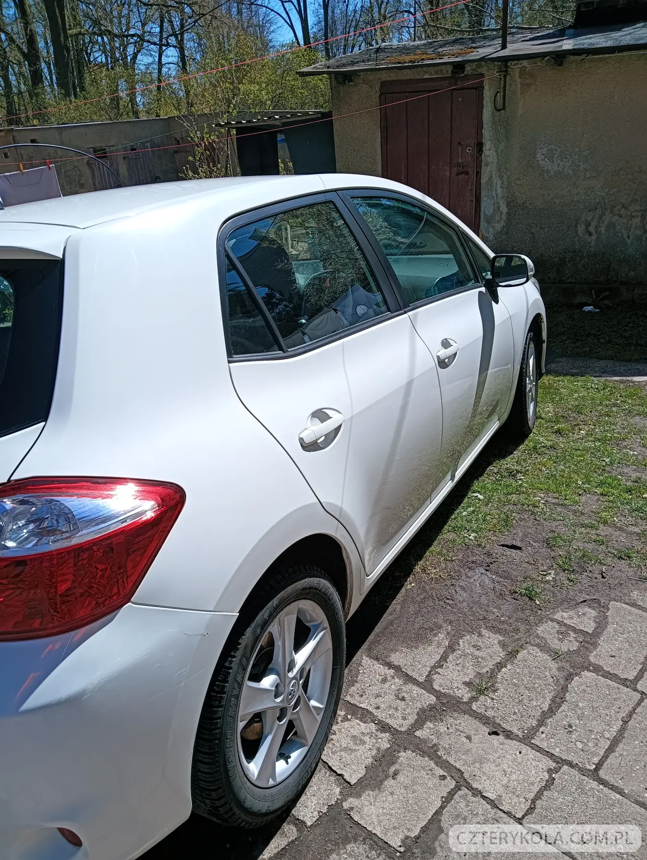 Toyota- Auris- 2012 