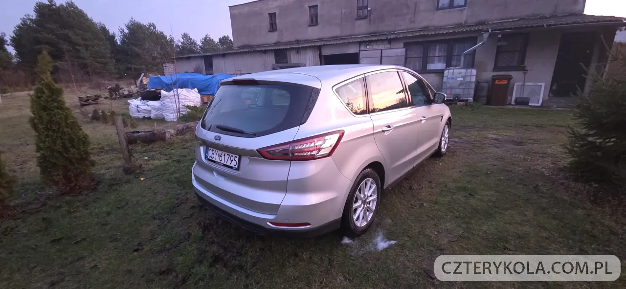 Ford- S-Max- 2015 