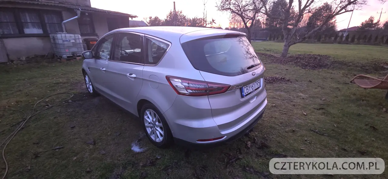 Ford- S-Max- 2015 