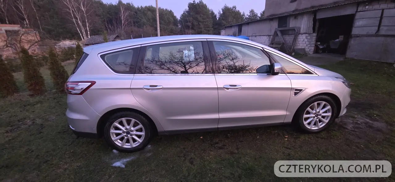 Ford- S-Max- 2015 
