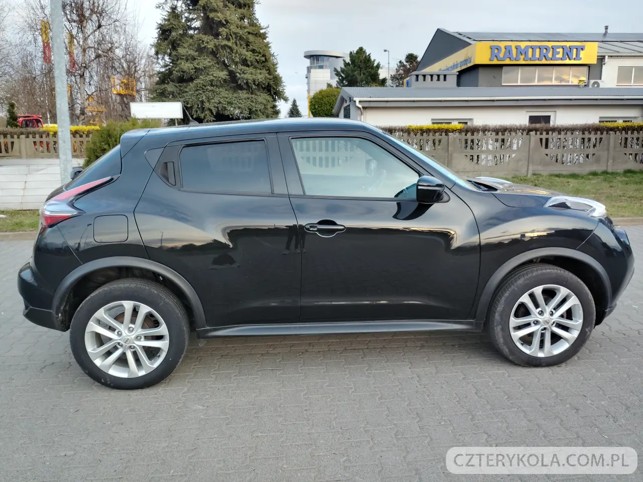 Nissan- Juke- 2016 