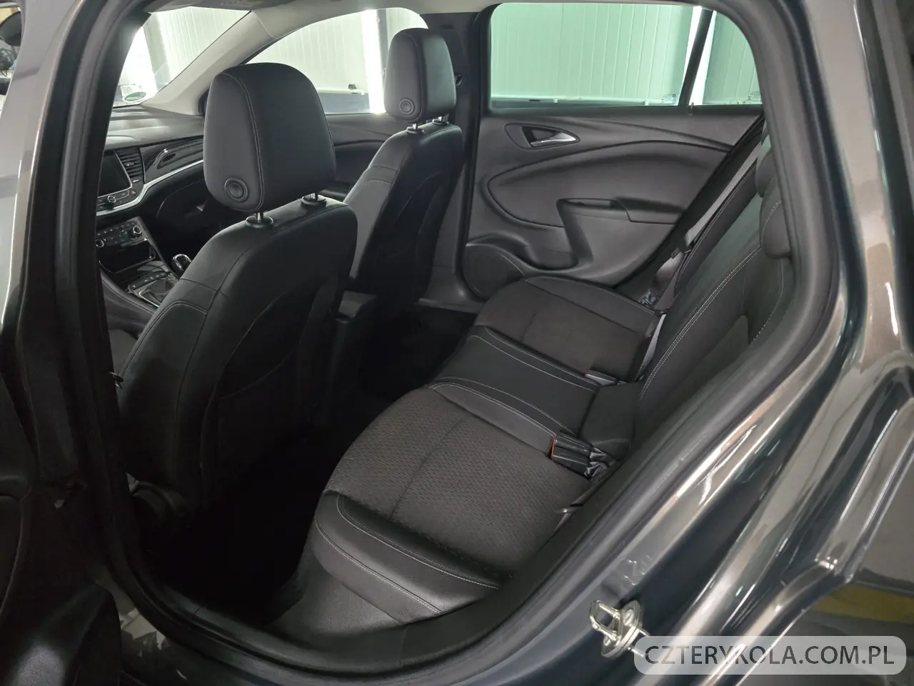 Opel- Astra- 2016 