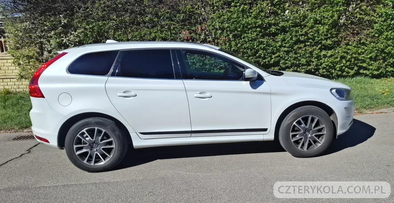 Volvo- XC 60- 2013 
