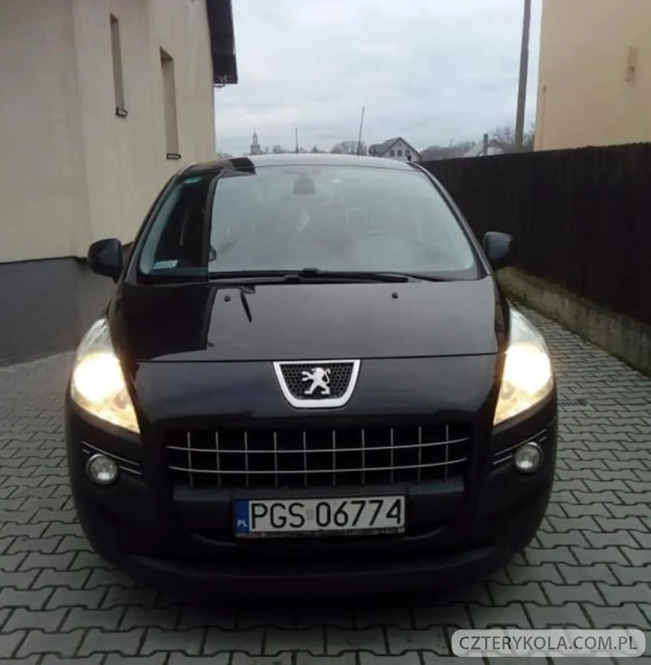 Peugeot- 3008- 2009 