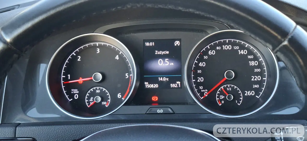 Volkswagen- Golf- 2020 