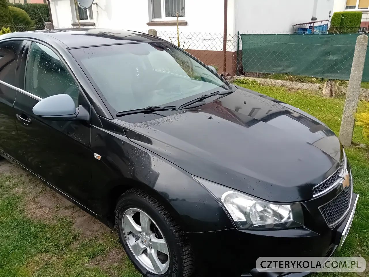 Chevrolet- Cruze- 2010 