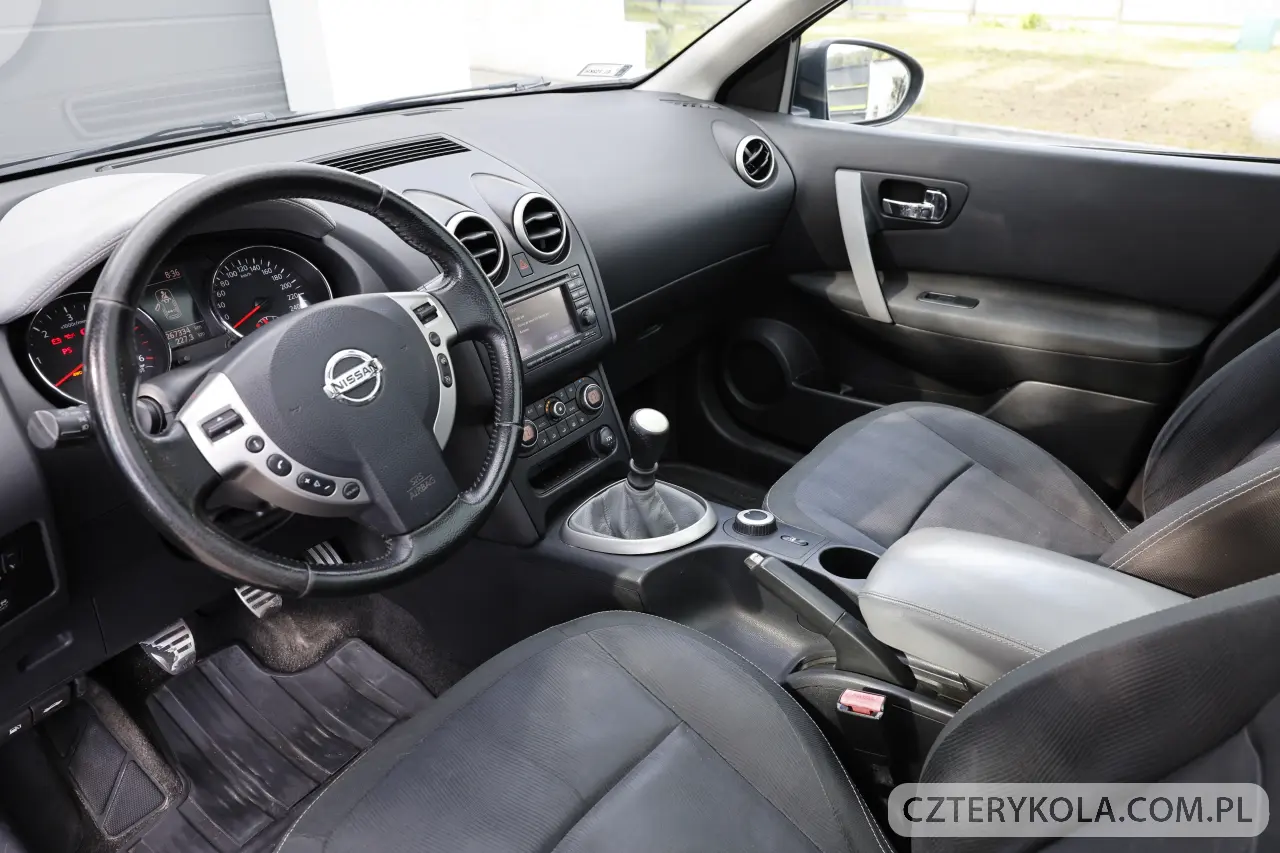 Nissan- Quashqai- 2010 