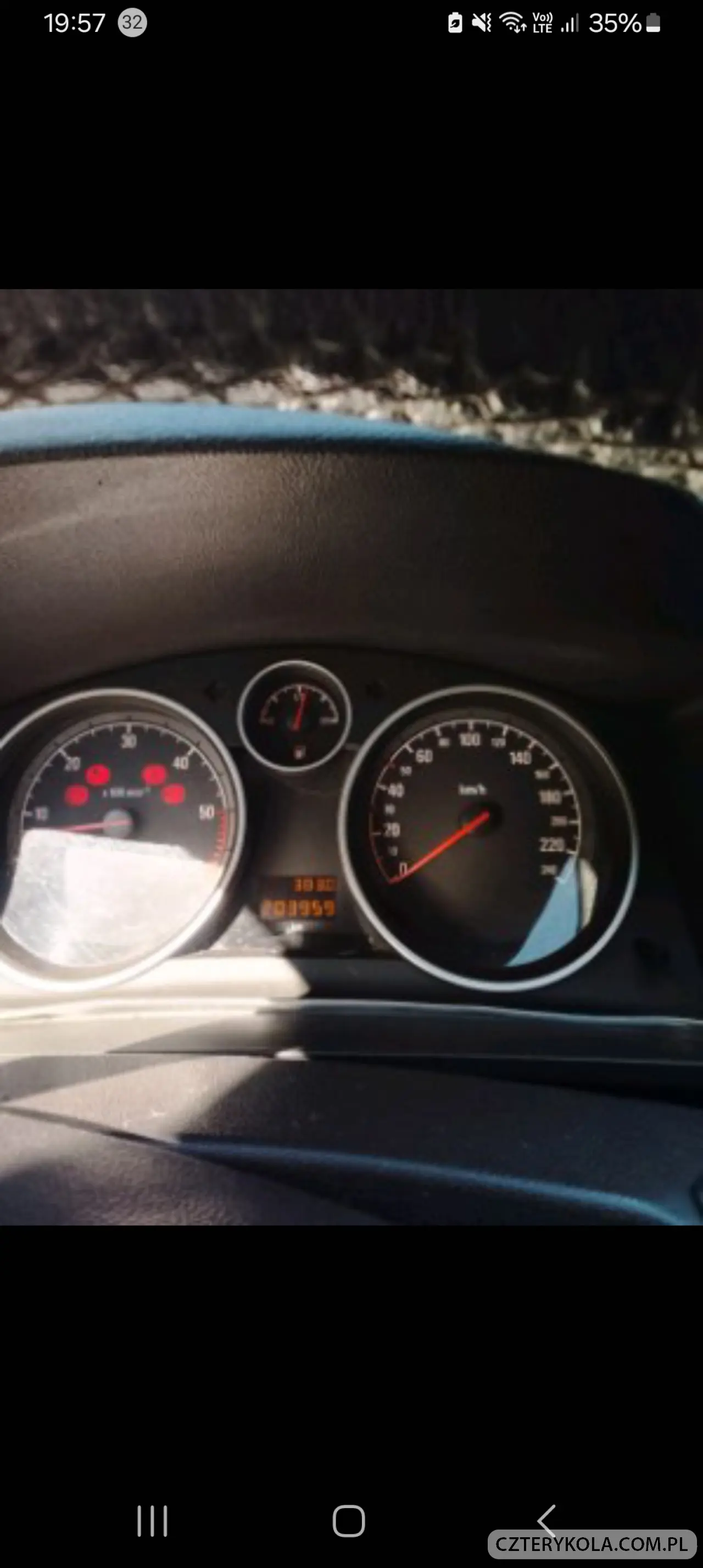 Opel- Zafira- 2009 