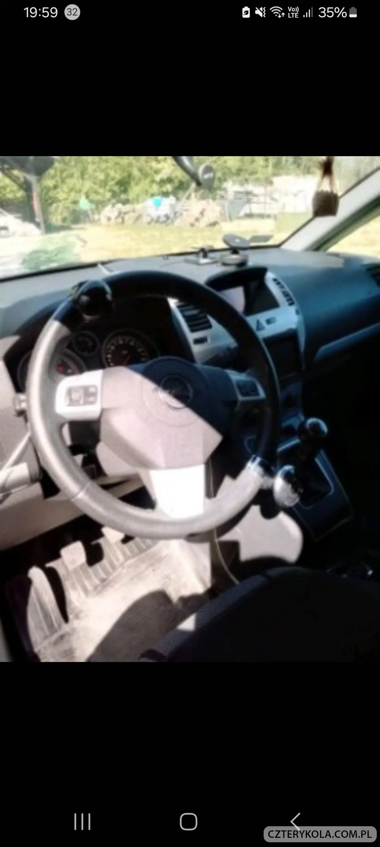 Opel- Zafira- 2009 