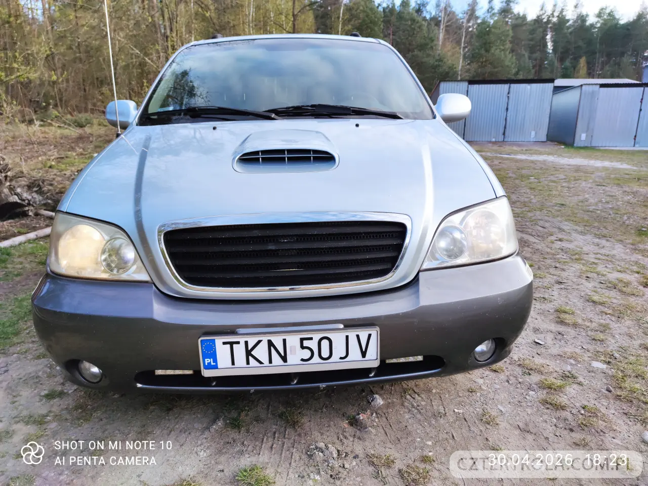 Kia- Carnival- 2002 