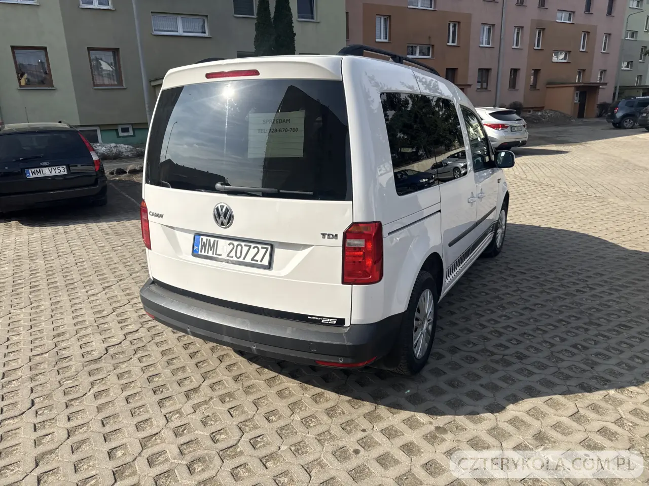 Volkswagen- Caddy- 2016 
