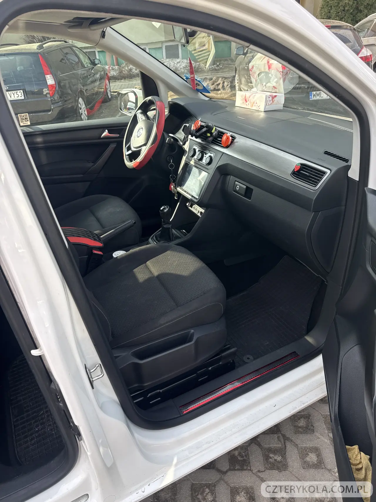 Volkswagen- Caddy- 2016 