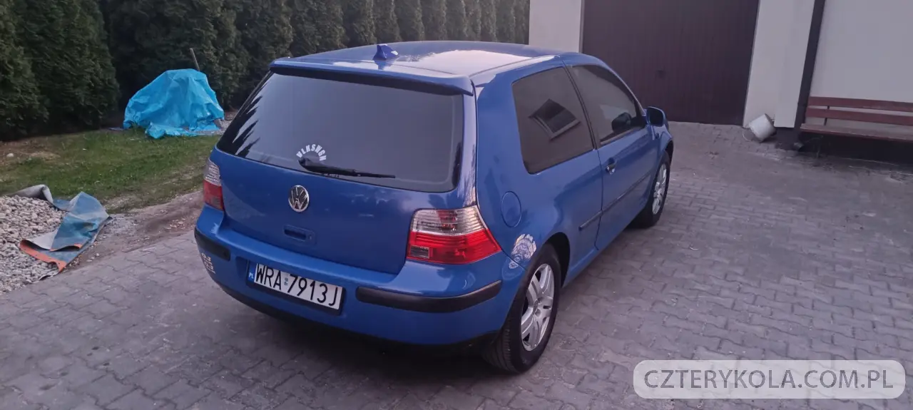 Volkswagen- Golf- 2001 