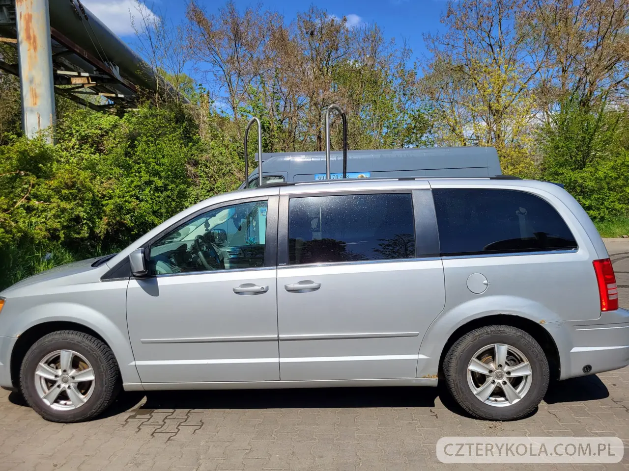 Chrysler- Town & Country- 2008 