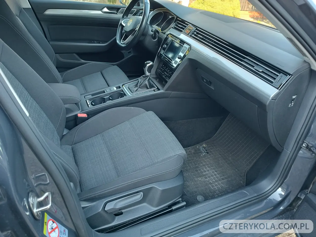 Volkswagen- Passat- 2020 