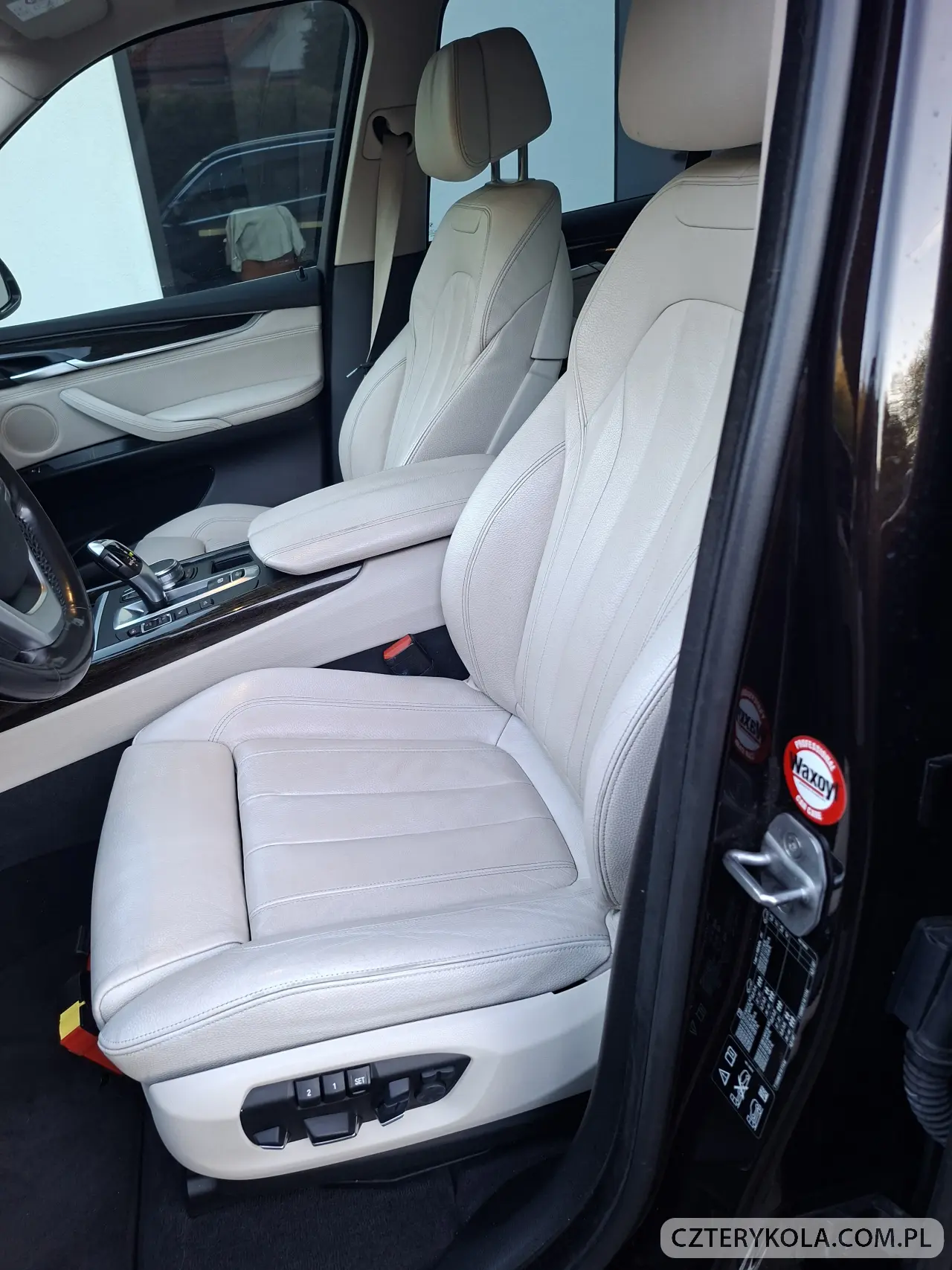 BMW- X5- 2016 