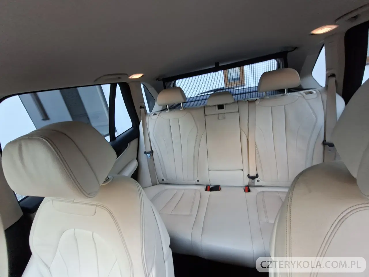 BMW- X5- 2016 