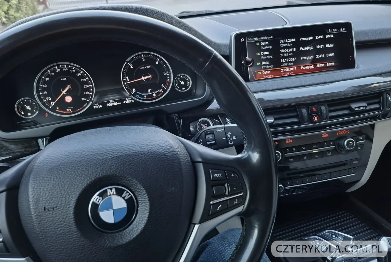 BMW- X5- 2016 