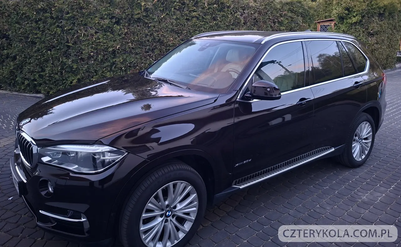 BMW- X5- 2016 